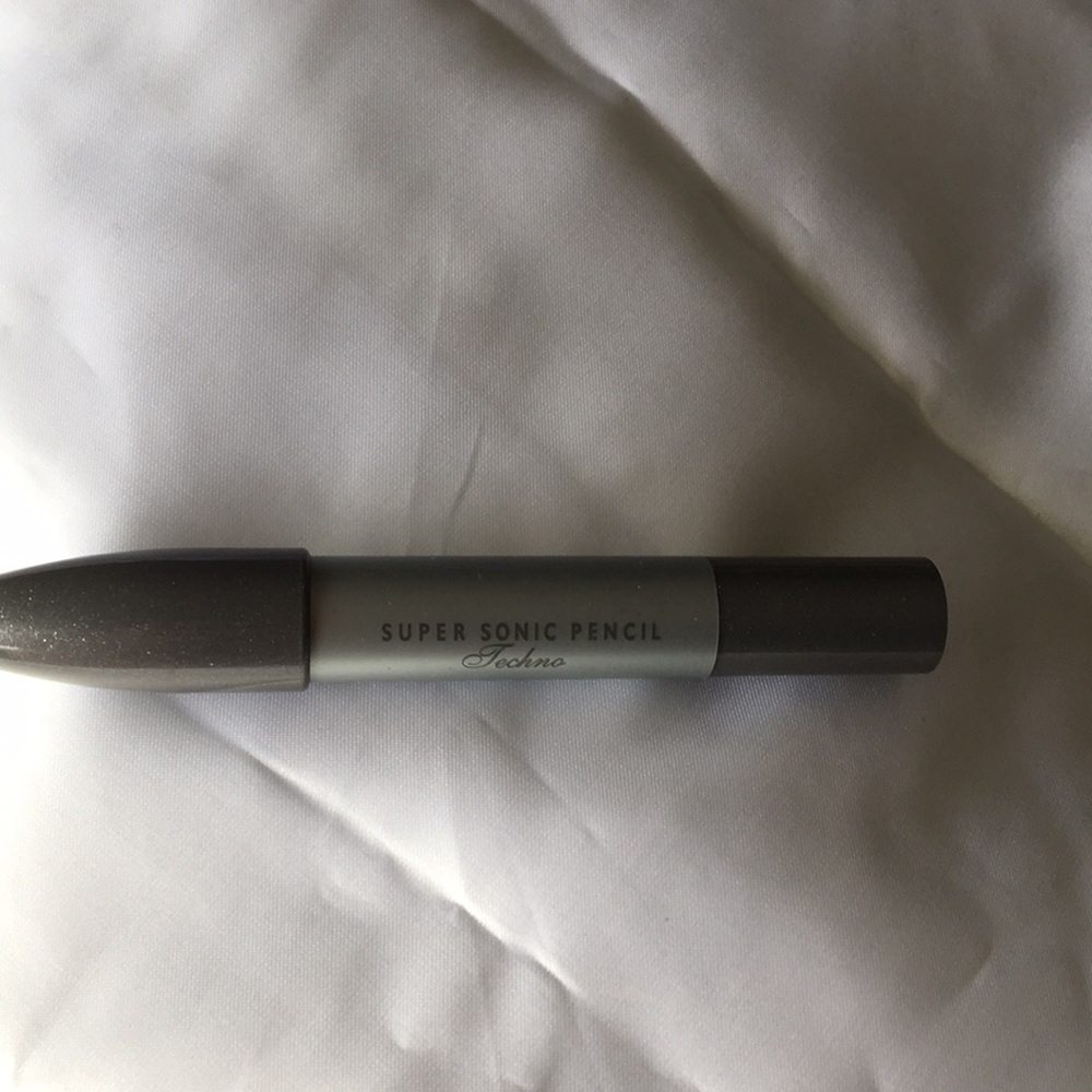 Hard Candy Supersonic Then Eye Crayon